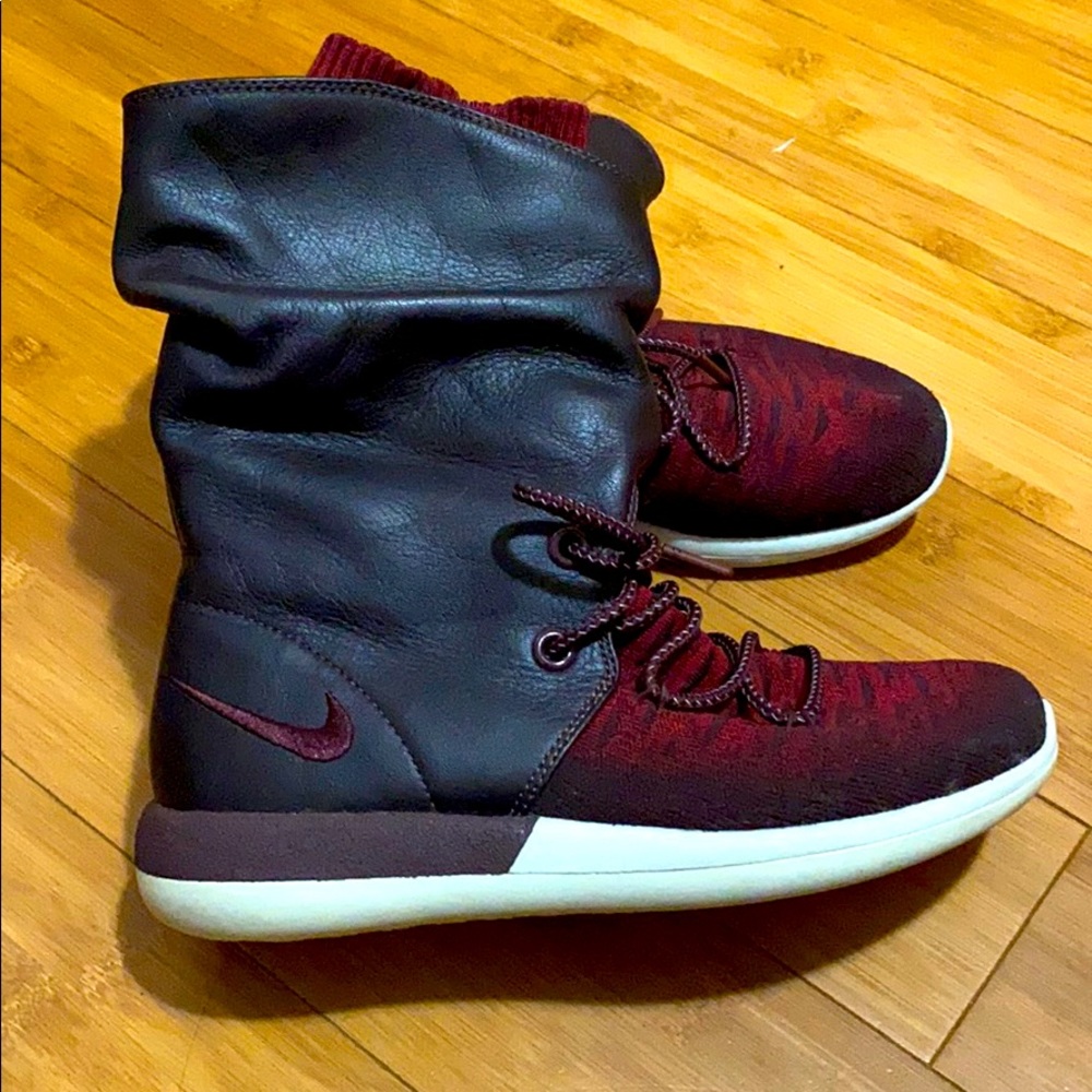 Nike Roshe boots